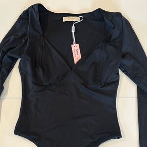 NWT Qinsen Black Long-Sleeve Plunge Bodysuit